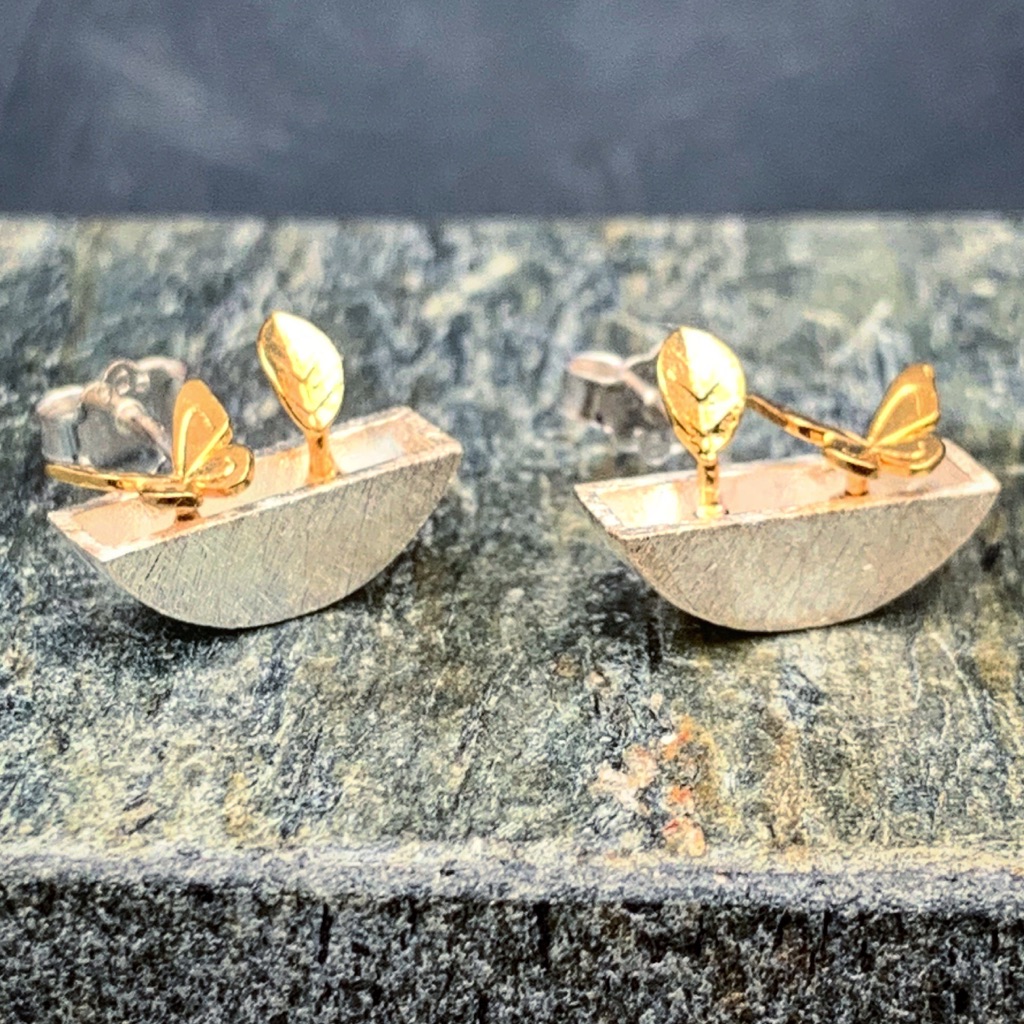 Sterling Silver A Leaf And Butterfly In A Pot